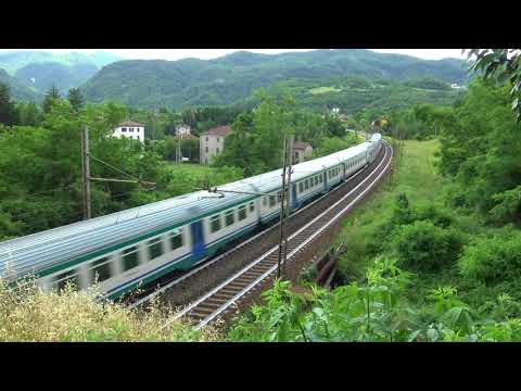 REGIONALE IN TRANSITO IN CURVA A RIGOROSO (AL) 7 - 6 - 2018