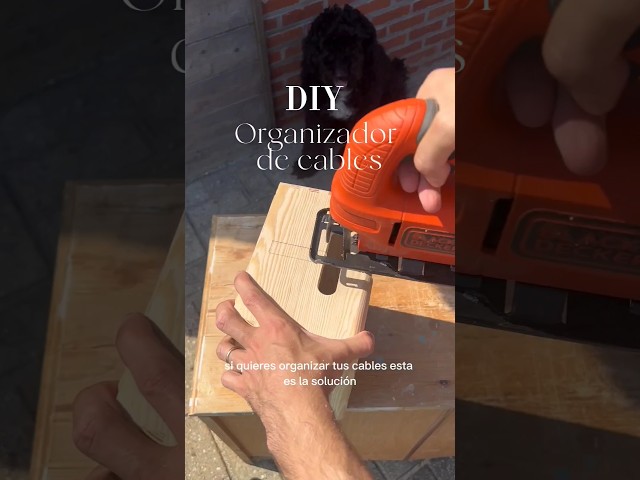Vídeo relacionado con Yonality 2 Piezas Organizador de Cables con Tapa, Caja de Gestión de Cables de Plástico, con 7 Compartimentos y 16 Bridas, Almacenamiento de Cables para Guardar y Clasificar Cable de Carga