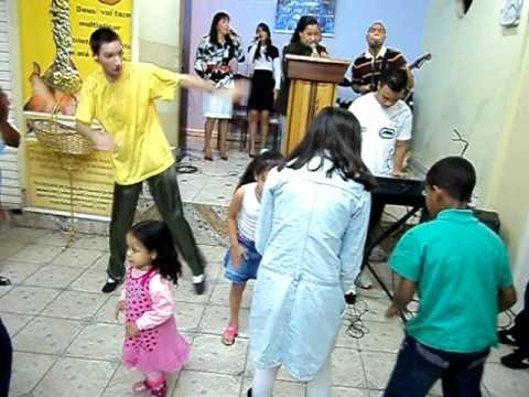 Quadrangular Vera Cruz....B.H....M.G....08-06-2011 - louvor -