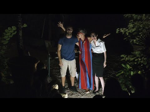 "Vai a vedere i gorilla" spettacolo all'Orto botanico di Urbino con la Realtà teatrale Skenexodia