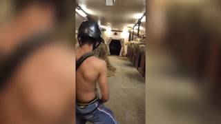 Конюхи в поддержку Ульяновских курсантов сняли свой клип Satisfaction. ПОЛНОЕ ВИДЕО