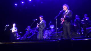 Lyle Lovett &quot;Ain&#39;t No More Cane&quot; Beacon Theater in New York, NY August 23, 2014