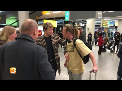 Patrick na drie maanden afkicken weer op Nederlandse bodem - RTL BOULEVARD