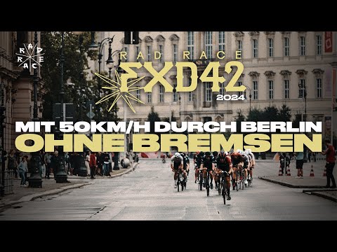MIT 50KM/H OHNE BREMSEN DURCH BERLIN // RAD RACE FIXED42 2024