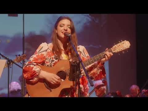 River - by Daisy Chute - Live (Joni Mitchell cover)