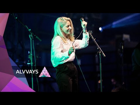 Alvvays - Belinda Says (Glastonbury 2024)