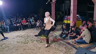 Download lagu Beby Suri Ajak Tuan Rumah Menari Bersama Semasa Segar Angin Masa Nyanyi Lagu Kelu Kelek mp3