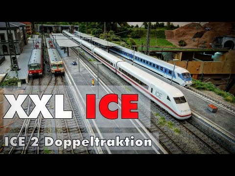 Is this XXL ICE Highspeed modeltrain too long for the station?