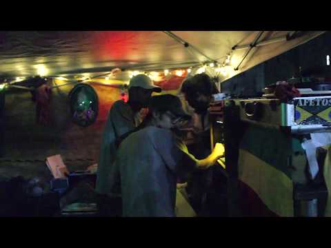 LIKKLE JOTA meets DUBVERSAO / Sp Dub Club - Special Ghetto Voith