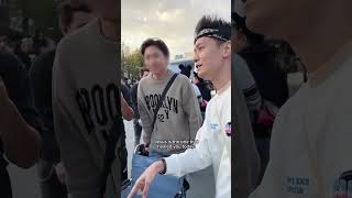 Jovem recebe milagre no parque da  Disney