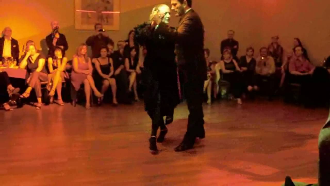 Carlos e Maria Rivarola Tango.avi