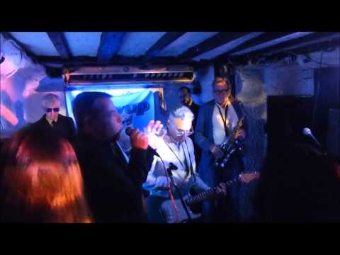 Clive Langer & The Clang Group w/Suggs - LOVE IS THE DRUG