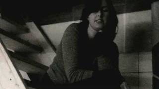 Colleen - Bauhaus Chair