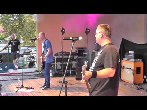 Cela nr 3 - Live Rock na Bagnie 2014 - Piwo , Fantastycznie , Za moimi drzwiami (cover Zwłoki)