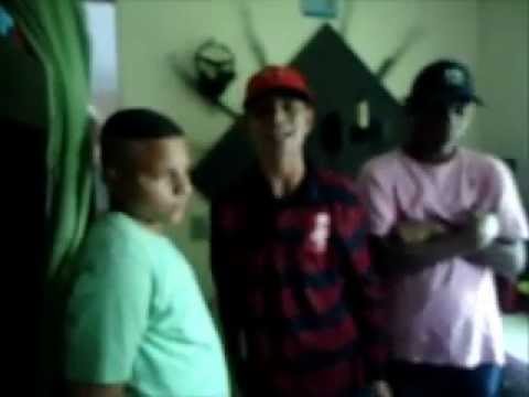 Mc´s Menor e Pelezinho Part. Mc Guilherminho - Medley (Dj Joao)