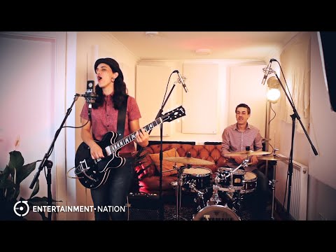 G and The Geckos - Motown Medley (Duo)