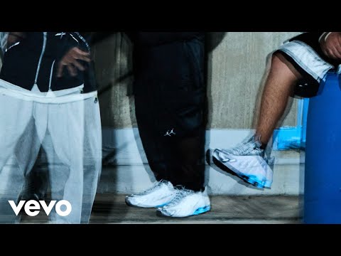Trueno - X UNAS LLANTAS (Official Video)