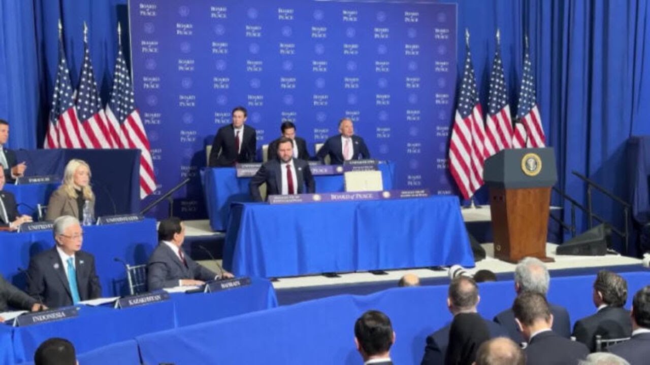 Trump apre Board of Peace: "Pace, parola semplice, ma difficile da mettere in pratica"