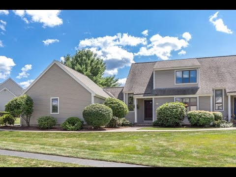 32 Mid Iron Drive, North Reading MA - Audrey & Jerry Giuliano - Tel 617-633-1198 & 617-633-1168