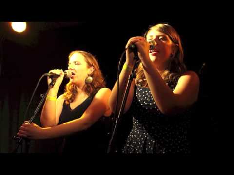 La NUIT DE LA GAVOTTE  2016 - Marie et Enora BERARDY