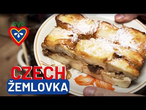 Czech Žemlovka Apple Bread Pudding