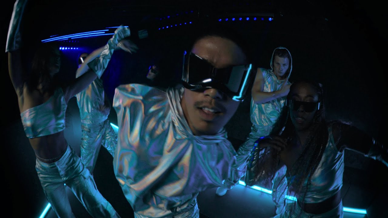 Armin van Buuren — Lose This Feeling