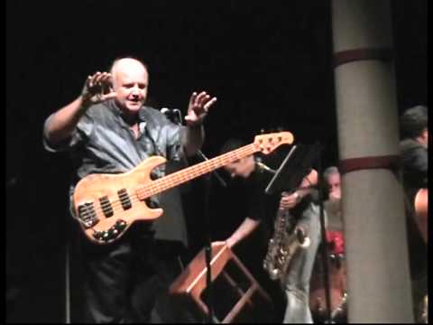 Dennis and the Jets - sketch teatrali.mpg