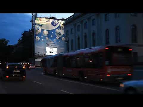 Berlin (City Mitte), Unter den Linden 8 (Staatsbibliothek)  |  Hyundai (Juni 2010)