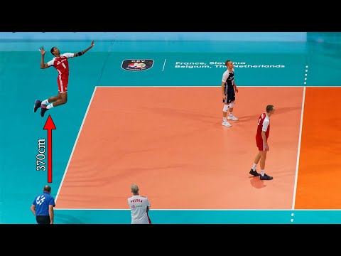 Volleyball Players Without Gravity | Monsters of the Vertical Jump #1 (HD)