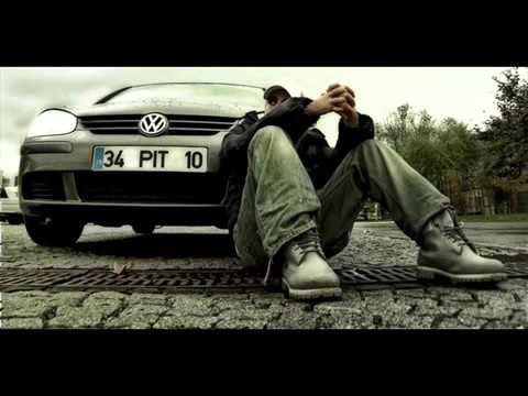 Server Uraz -Katil Olmak İçin Güzel Bir Gün