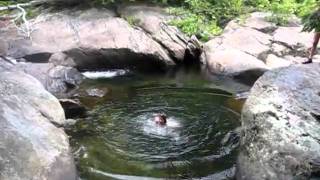 preview picture of video 'Buttermilk Falls at Okemo'