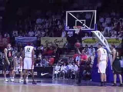 06 19-02-08 BCO-Kiev - Vrijworpen Chuck Davis.mpg