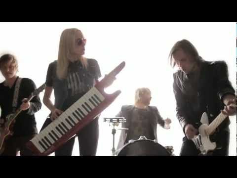 KIWI TIME - Feel You Tonight (Official Video, Feb 2013)