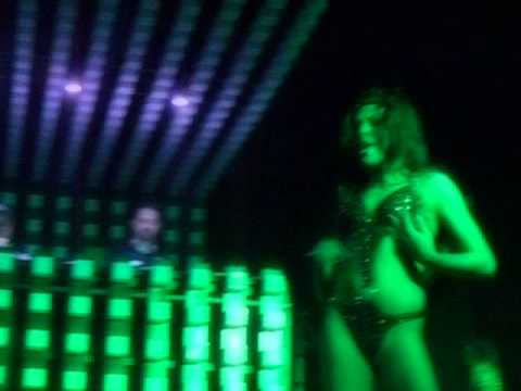 Perséphane Ollyn - Danger Dance Club - Hora do gongo 07/06/2014 By:Alex Über