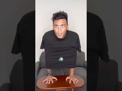 When your crush loves birds…🦜💀 #comedy #shorts