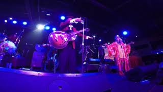 Squirrel Nut Zippers ~ Fade