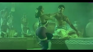 Bhanupriya sexiest ass moves