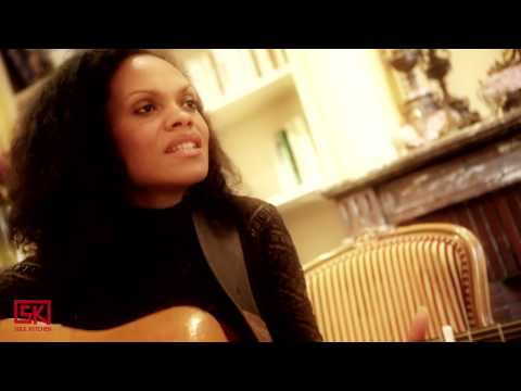 Okou - To The Bone | SK Session