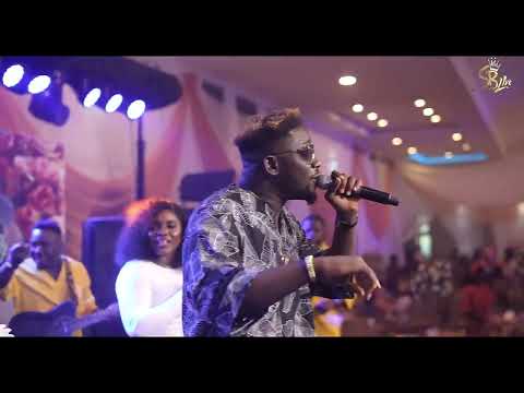 SB LIVE TURNS IBADAN BURIAL RECEPTION INTO AN UNFORGETTABLE DANCE PARTY!