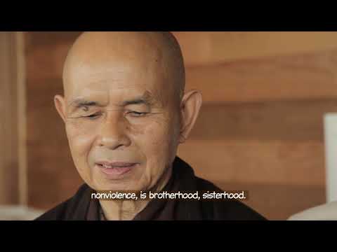 Thich Nhat Hanh: Not Choosing Sides in Conflicts