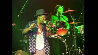 Gregory Isaacs - Sad To Know (You're Leaving) /Cool Down The Pace ( Live In San Francisco 2003 )