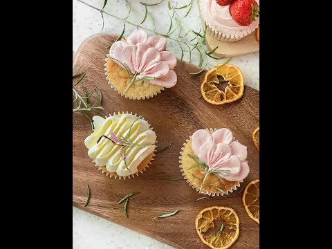 Floral Buttercream Cupcakes 🧁🌷