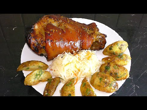 Eisbein - eine echt weihnachtliche deutsche Schweinshaxe im BIER!