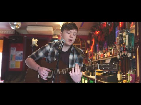 Troye Sivan - Youth (Darragh Chaplin Acoustic Cover)