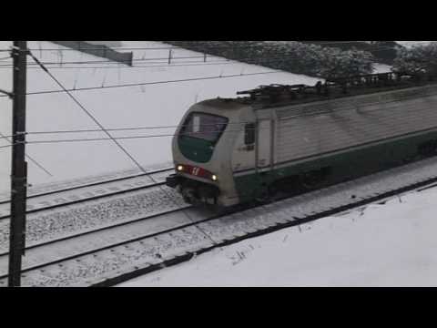 Treni sotto la neve a Rigoroso