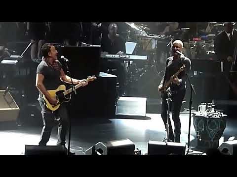 Sting, Bruce Springsteen & Dominic Miller - Can't Stand Losing You (New York - 2011)