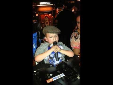 Mitchel Roerdink  Ik voel me zo verdomd alleen