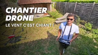Nettoyage de toiture par drone : gérer le vent sur un chantier