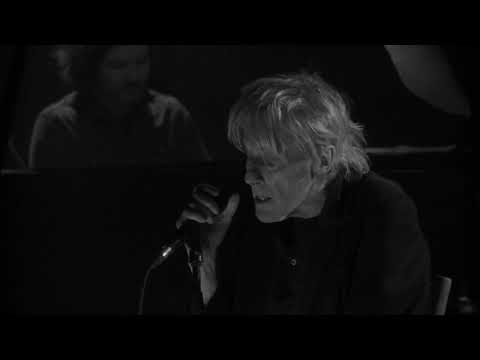 Arno Solo Gigolo live at AB - Ancienne Belgique