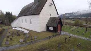 preview picture of video 'DJI Phantom 2 + Zenmuse H3-3D: Østre Gausdal Kirke'